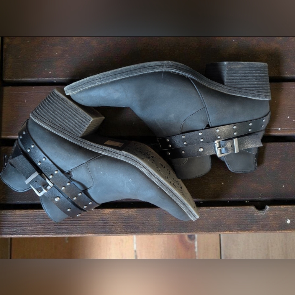 Pop Black Ankle Booties With Strap Buckle Studs Riding Boots Well Loved